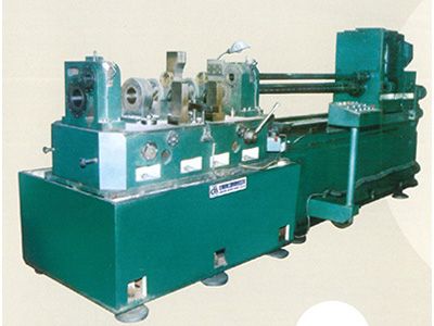 柴油機(jī)缸體主軸孔、凸輪軸孔精鏜組合機(jī)床